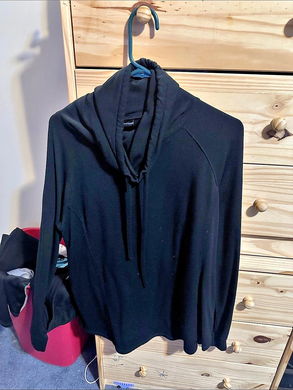 J. Lindeberg Long Sleeve Hooded Top in Black Size Large